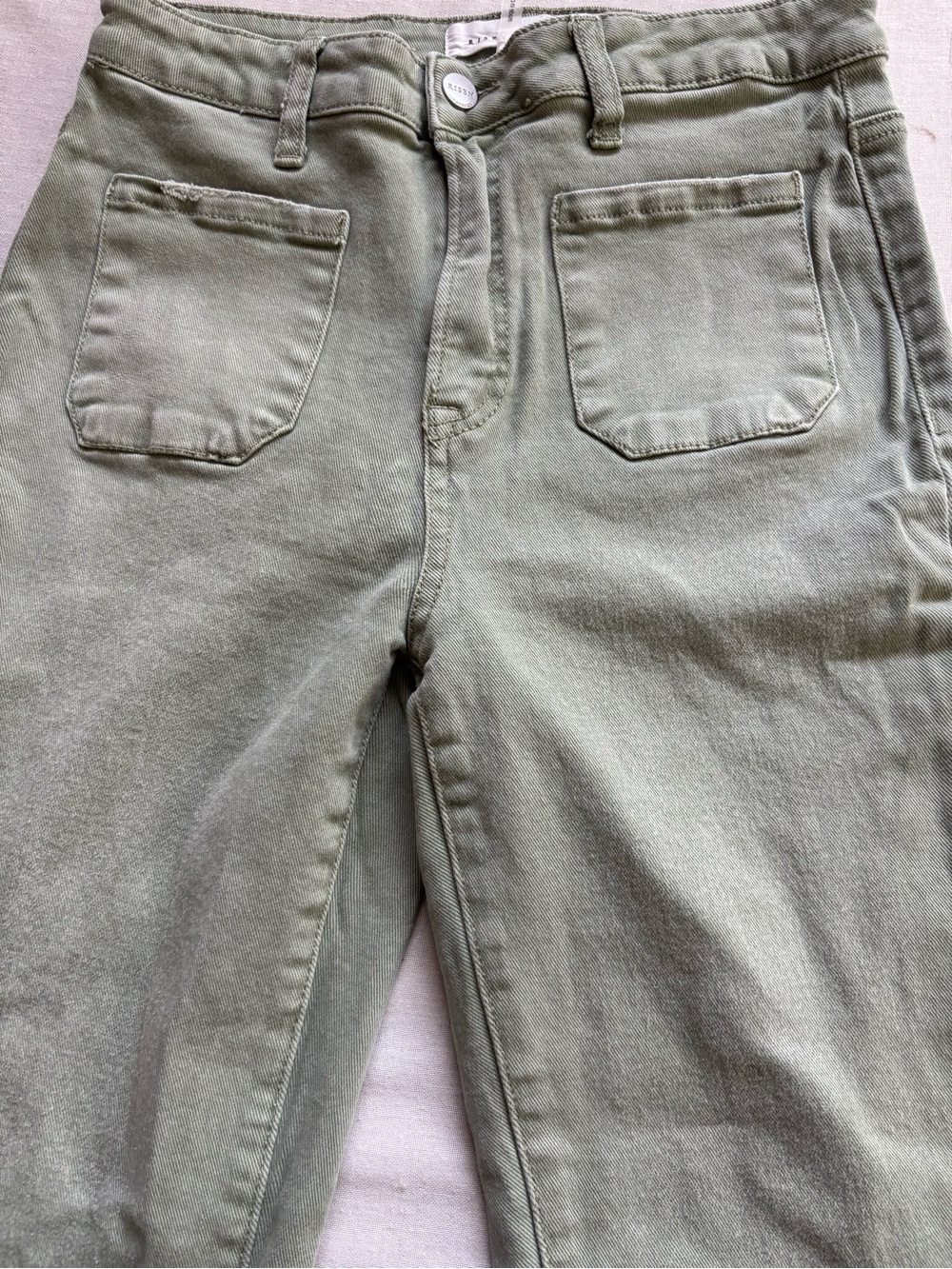 Risen High Rise Patch Pocket Bell Bottom Jeans Green Size 30 Style RDP5358 - Picture 3 of 13